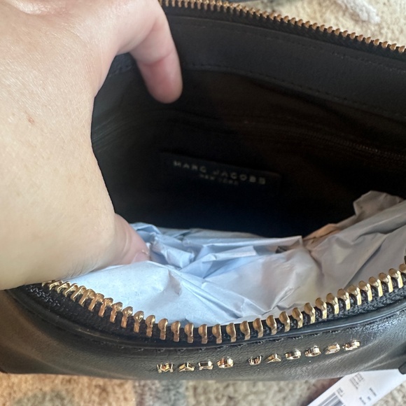 New Authentic Marc Jacobs M0013941 Commuter Crossbody Handbag - Picture 3 of 5